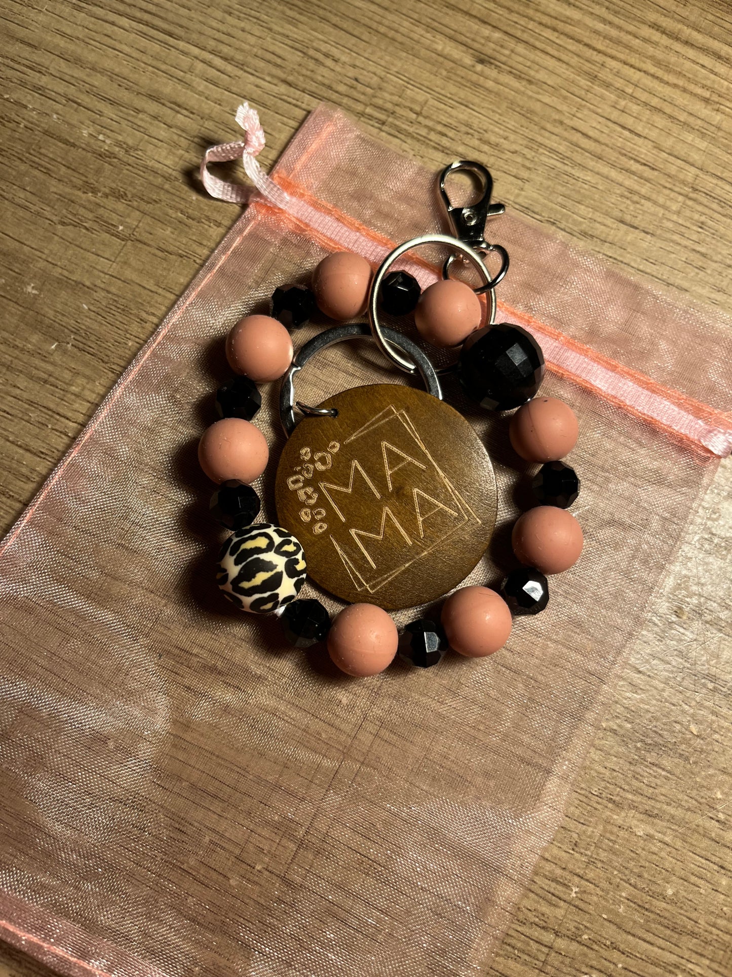 Mama wristlet